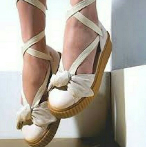 fenty puma lace up shoes